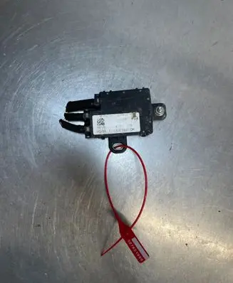 Renault Austral Trunk lid opening control unit