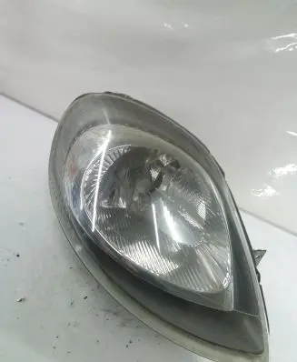 Opel Vivaro Headlight/headlamp