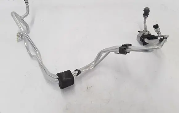 Volvo V60 Air conditioning (A/C) pipe/hose 31407635