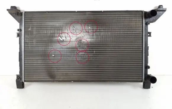 Volkswagen II LT Coolant radiator 2D0121253B