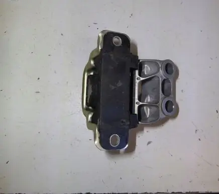 Fiat Tipo Engine mounting bracket 51983880