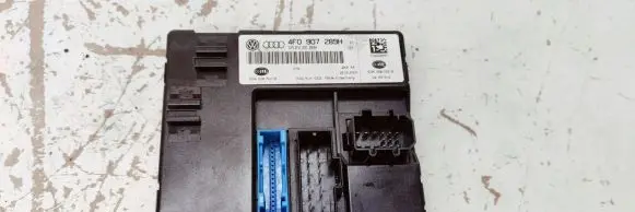 Audi A6 S6 C6 4F Comfort/convenience module 4F0907289H