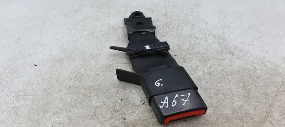 Toyota Avensis T270 Rear seatbelt buckle 6093092