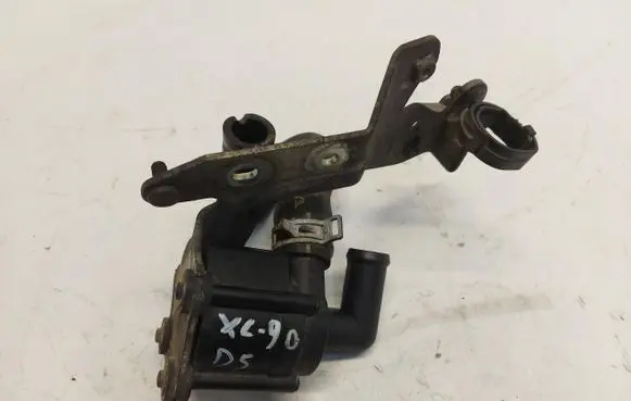 Volvo XC90 Water pump 31368143-JLK01