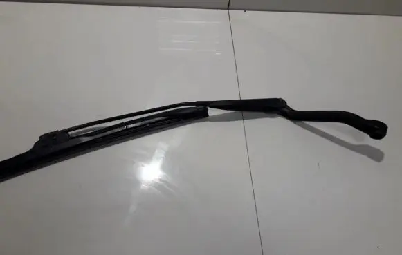 Volvo S70 V70 V70 XC Front wiper blade arm 9169315
