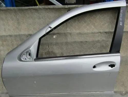 Mercedes-Benz S W220 Front door
