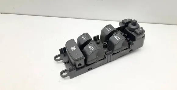 Volvo XC70 Electric window control switch 30773269 03454200