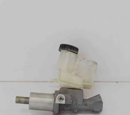 Mercedes-Benz C W204 Master brake cylinder A2044300002