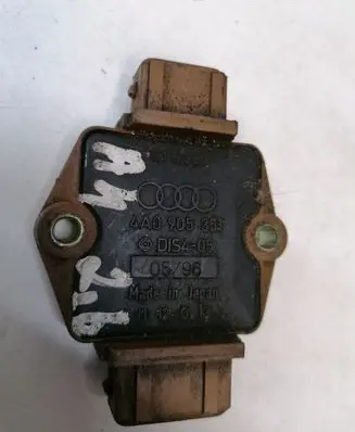 Audi 80 90 B3 Ignition amplifier control unit 4A0905351