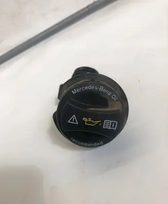 Mercedes-Benz GLA H247 Oil fill pipe A2820181100
