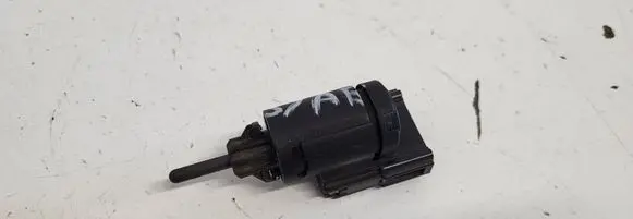 Audi A6 S6 C6 4F Brake pedal sensor switch 3B0945511C