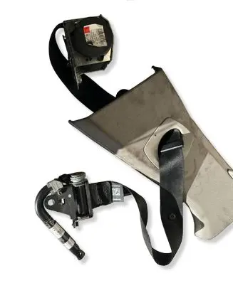 BMW 5 F10 F11 Front seatbelt 610126300D 141105