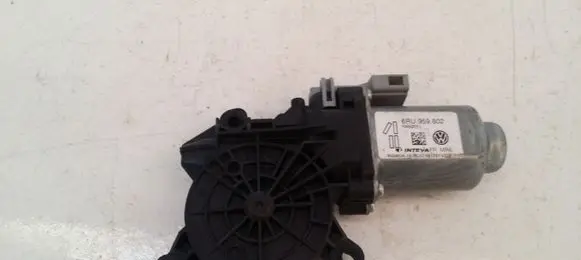 Volkswagen Up Front door window regulator motor 6RU959802
