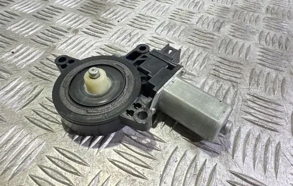 Mazda 6 Rear door window regulator motor D6515958X CM012040 SD963802