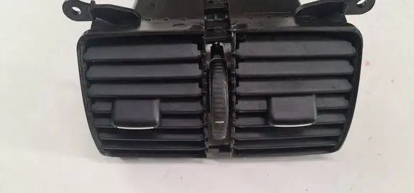 Volkswagen PASSAT B6 Dash center air vent grill 3C0819203
