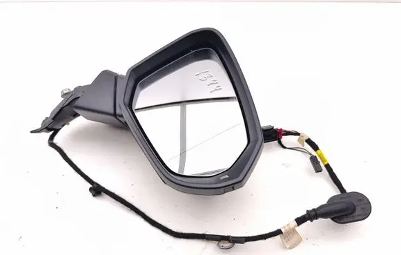 Audi Q3 F3 Manual wing mirror 81A857536E 83C857410G 8TC949146