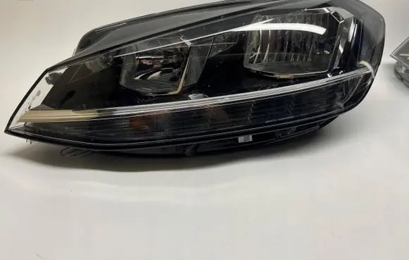 Volkswagen Golf VII Headlight/headlamp 5G1941005D
