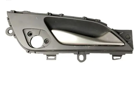 Hyundai i40 Front door interior handle 2611172802