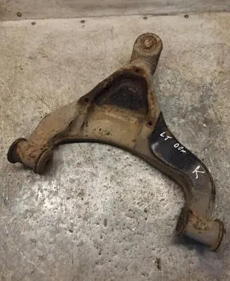 Volkswagen II LT Front lower control arm/wishbone