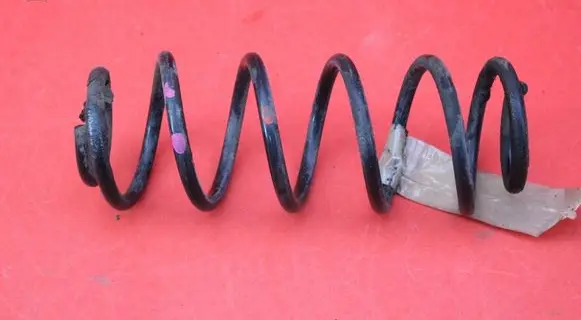 Suzuki Swift I Rear coil spring