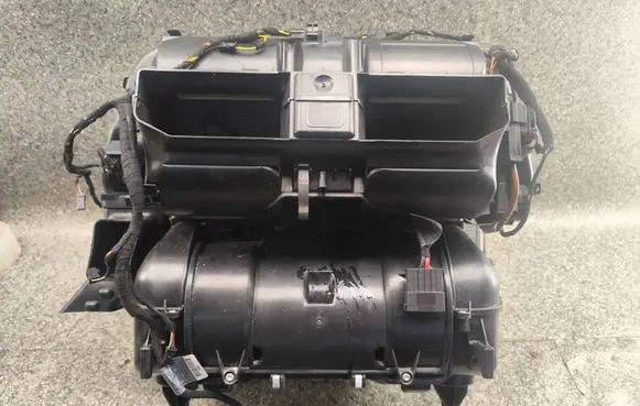 BMW 5 E60 E61 Interior heater climate box assembly 9134987 00519345 E3082V