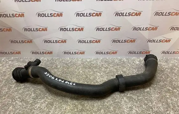 BMW X5 E53 Engine coolant pipe/hose 11537788276