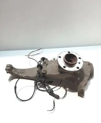 BMW 5 F10 F11 Front wheel hub