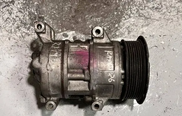 Toyota RAV 4 (XA30) Air conditioning (A/C) compressor (pump) 4472601257 05J06430 5SE12C