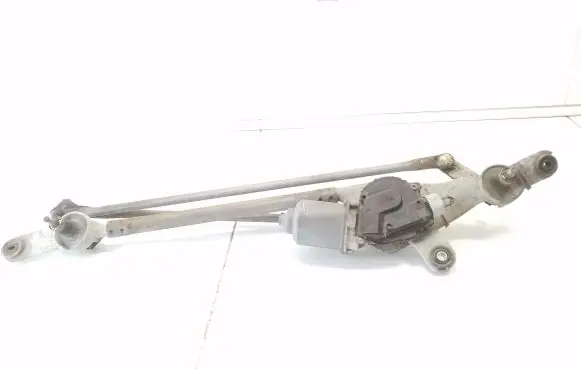 Suzuki Grand Vitara II Front wiper linkage and motor 3811065J00