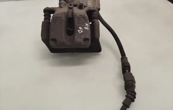 Rear brake caliper