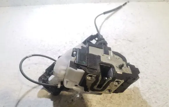 KIA Ceed Rear door lock