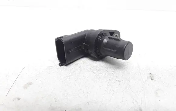 Volvo V70 Camshaft position sensor 8658726 0282103062