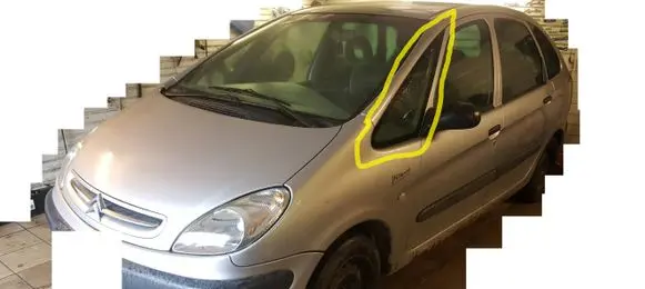 Citroen Xsara Picasso Front triangle window/glass 