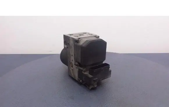 Audi A6 S6 C5 4B ABS Pump 8E0614111B