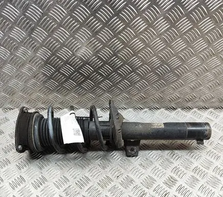Volkswagen PASSAT B8 Front shock absorber/damper 3Q0413031BN