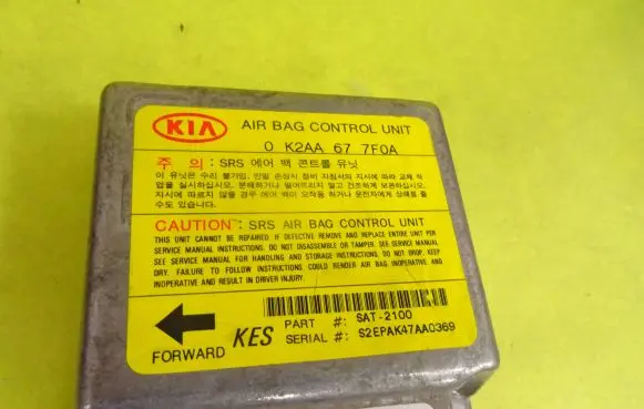 KIA Shuma Airbag control unit/module 0K2AA677F0A