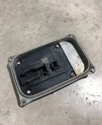 Mercedes-Benz GLE W167 LED ballast control module A2479004104