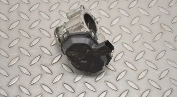 Ford Mondeo MK V Throttle valve 9807238580 V29039645