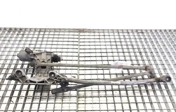 Front wiper linkage and motor