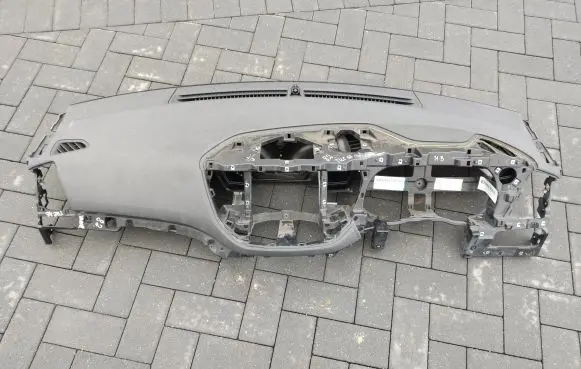 Hyundai Tucson TL Dashboard 84711D7900 84711D7900TRY