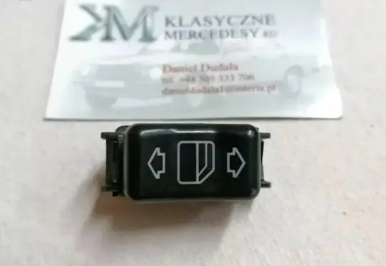 Mercedes-Benz C W202 Electric window control switch 2028205210
