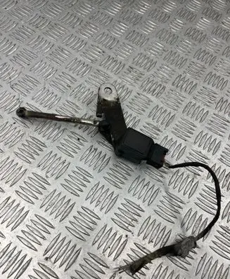 BMW 5 E60 E61 Headlight/headlamp level sensor 1093697