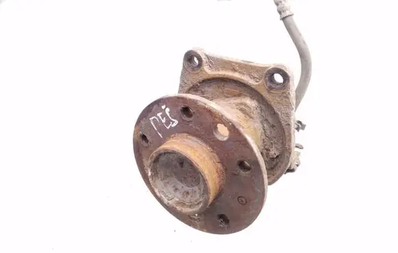 Opel Zafira A Rear wheel hub