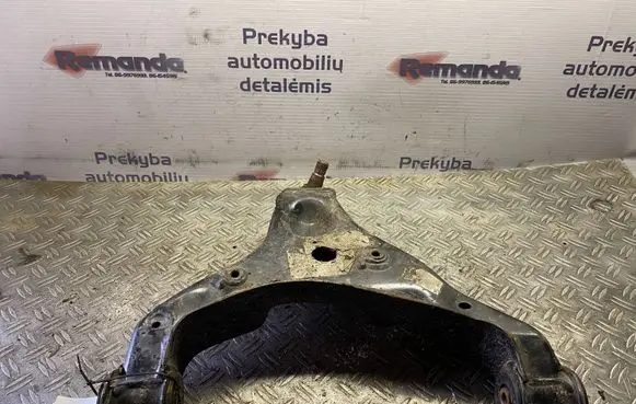 Mercedes-Benz Sprinter W906 Front lower control arm/wishbone