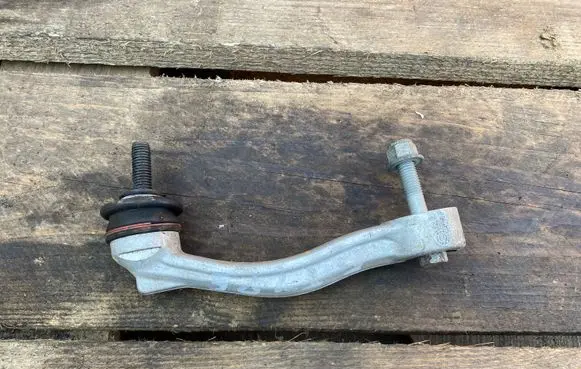 Jaguar F-Type Other front suspension part 18051