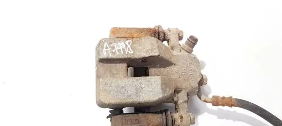 Toyota RAV 4 (XA30) Rear brake caliper