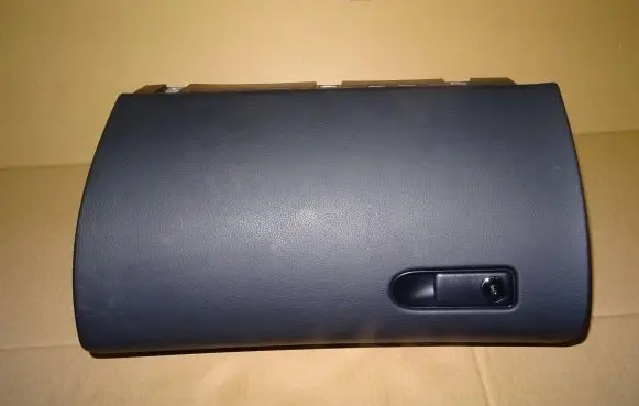 Mercedes-Benz C W205 Glove box A2056803205 20170214F00