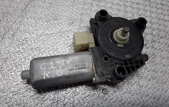 Mercedes-Benz C W203 Rear door window regulator motor 0130822008