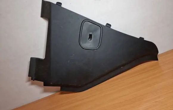 Mercedes-Benz GL X166 Dashboard side end trim A1668311600