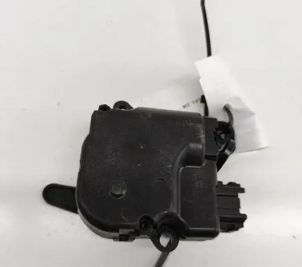 Nissan Titan Air flap motor/actuator VP5ASH19E616AA